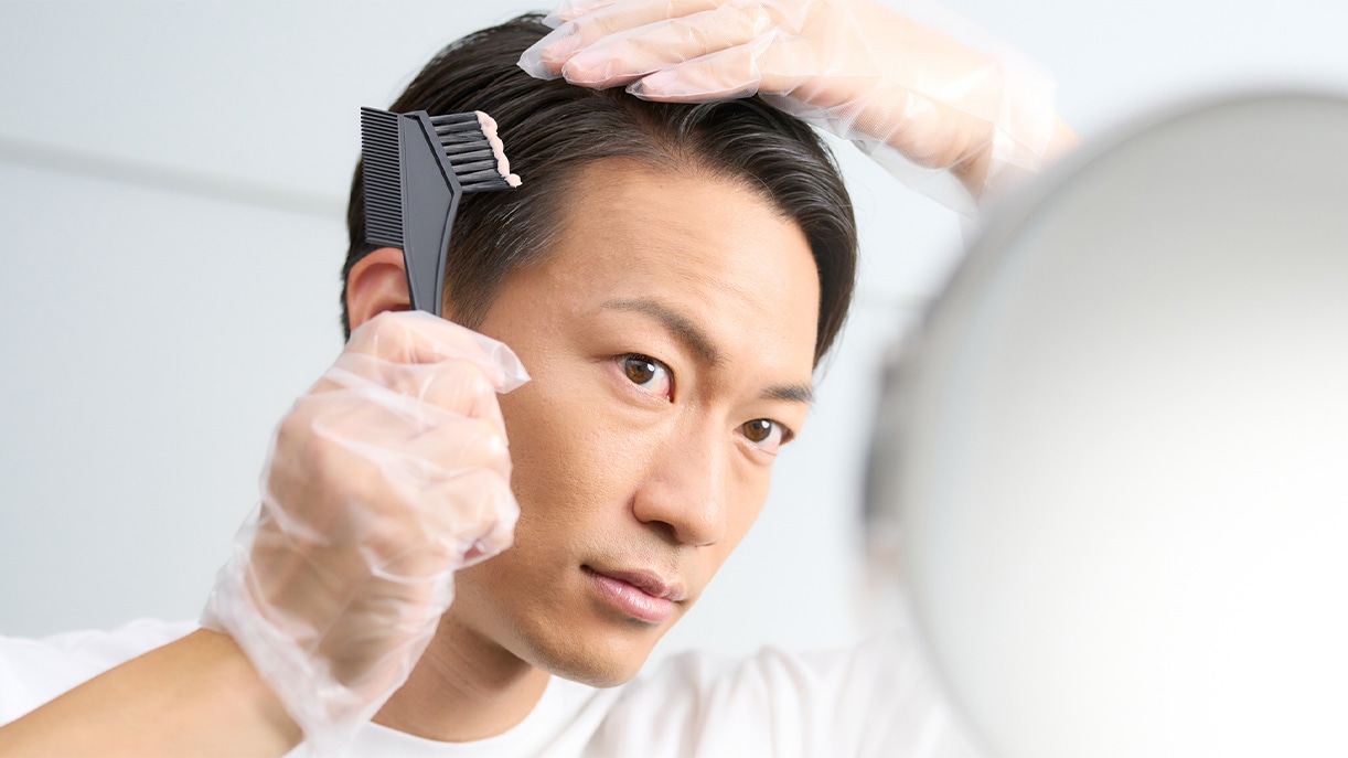 白髪の根元染め・部分染めのコツは？おすすめの白髪染めのタイプ